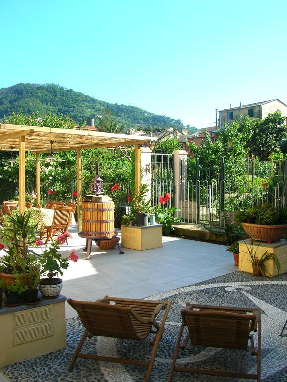 Hotel A Durmi Levanto Exterior foto